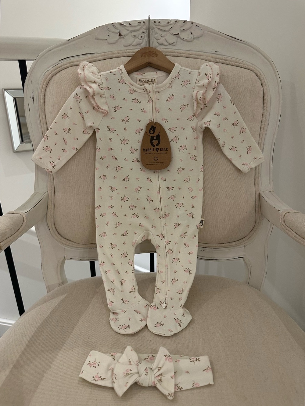 🦢 3~6 Mth Organic Cotton Victorian Floral Ruffled Baby Footie 2 Piece Set NWT
